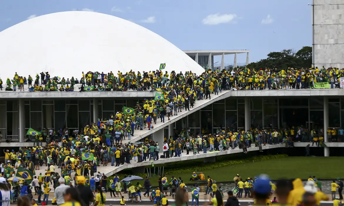 Motta convoca reunião nesta quarta para debater anistia a golpistas