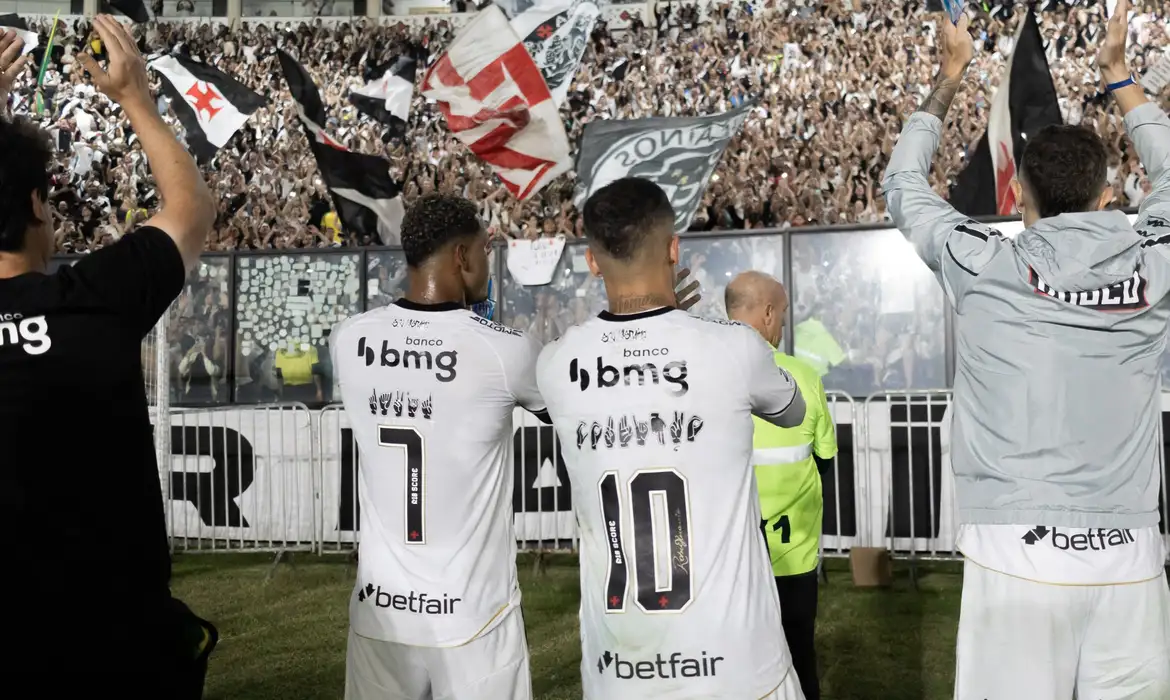 Vasco derruba o Cruzeiro e engata segunda vitória consecutiva