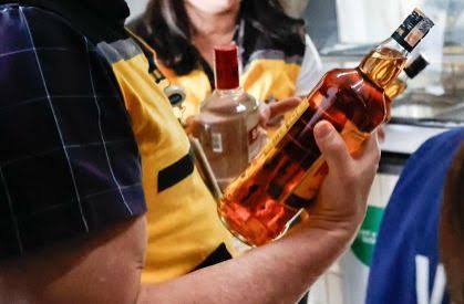 Secretaria de Saúde da Bahia registra um caso de morte por metanol em Feira de Santana