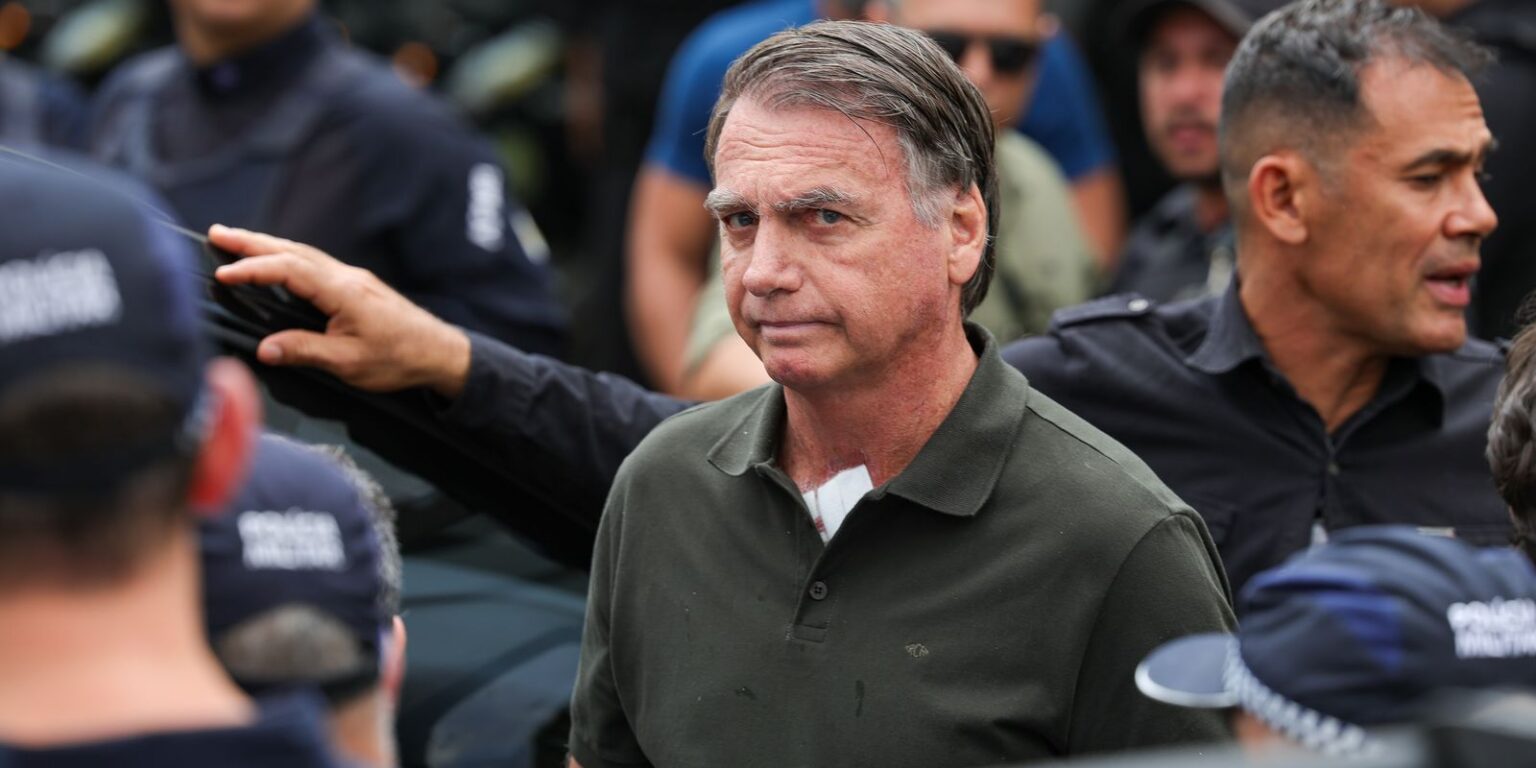 Prisão de Bolsonaro mantida após audiência de custódia