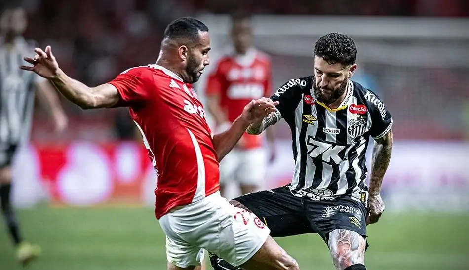 Vitória fora da zona de rebaixamento e depende só de si no Brasileirão