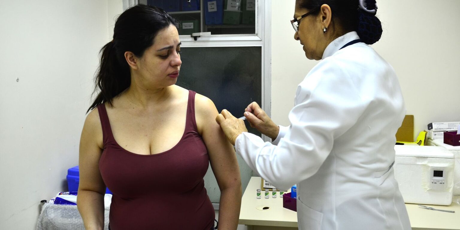 Vacina contra bronquiolite será oferecida a gestantes pelo SUS