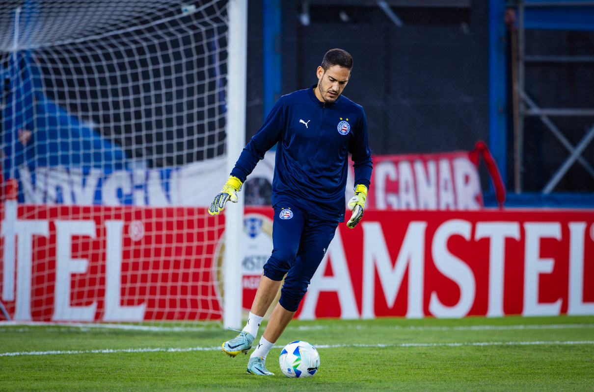 Bahia compra goleiro Ronaldo por R$ 5 milhões e confirma titularidade