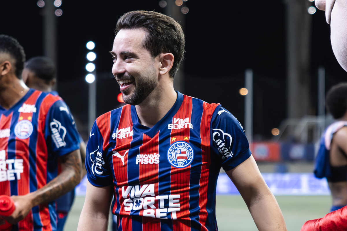 Bahia renova contrato com Everton Ribeiro até 2026