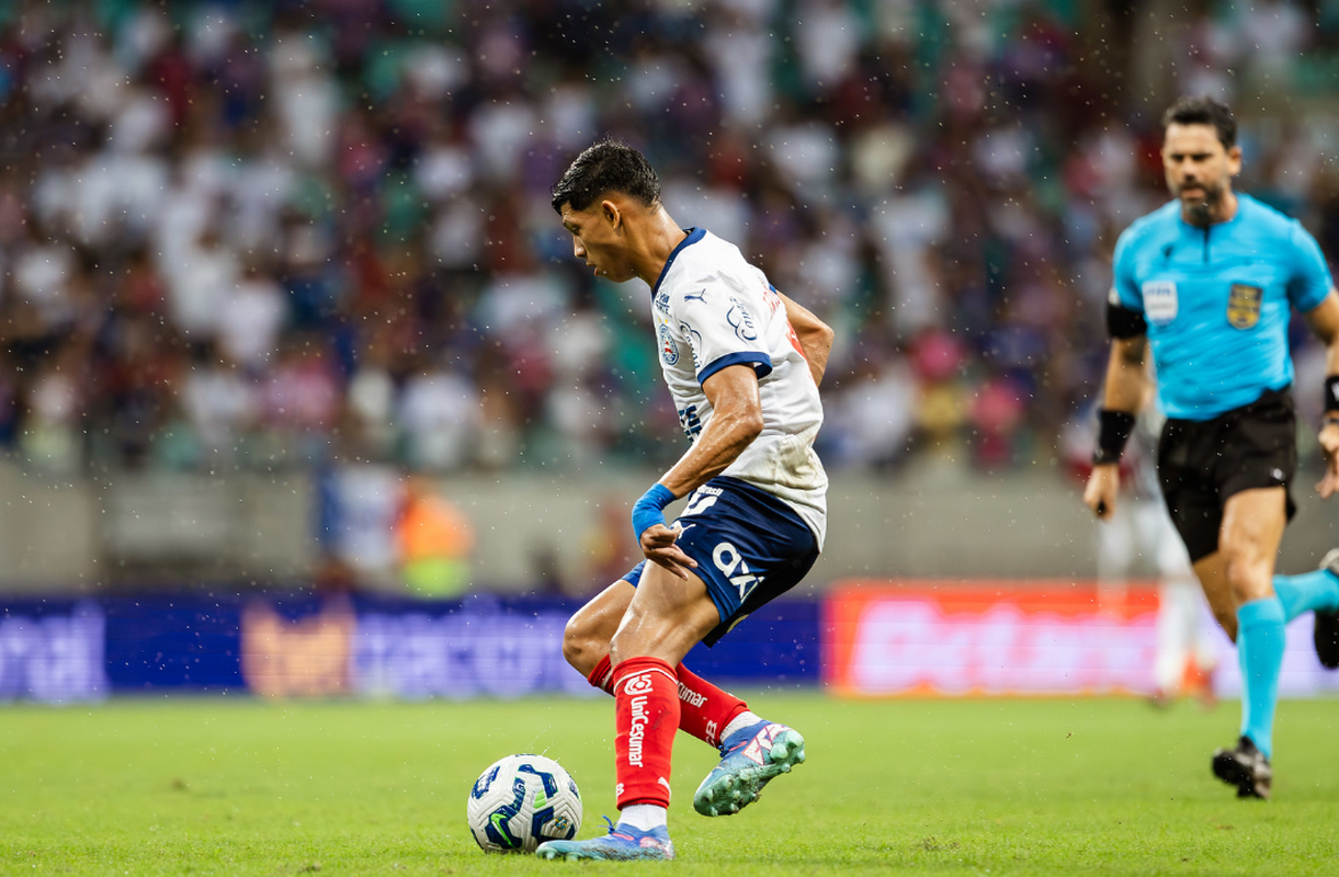 Bahia lidera dribles na Série A e coloca Ademir e Pulga no Top-5
