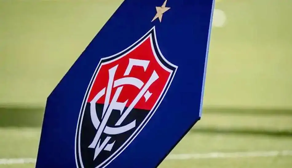 Vitória prioriza jogadores brasileiros na montagem do elenco 2026