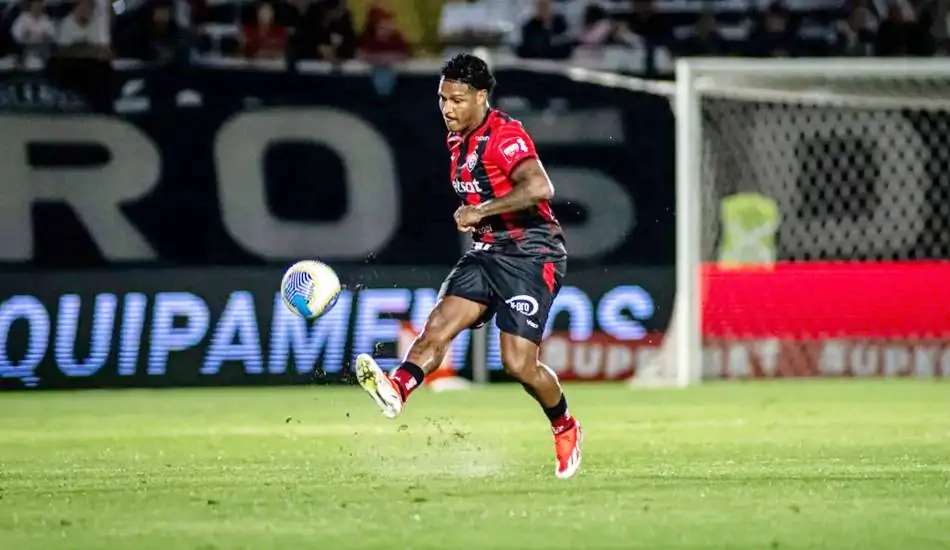 Rodrigo Andrade perto de acerto com Náutico após sondagem do Sport