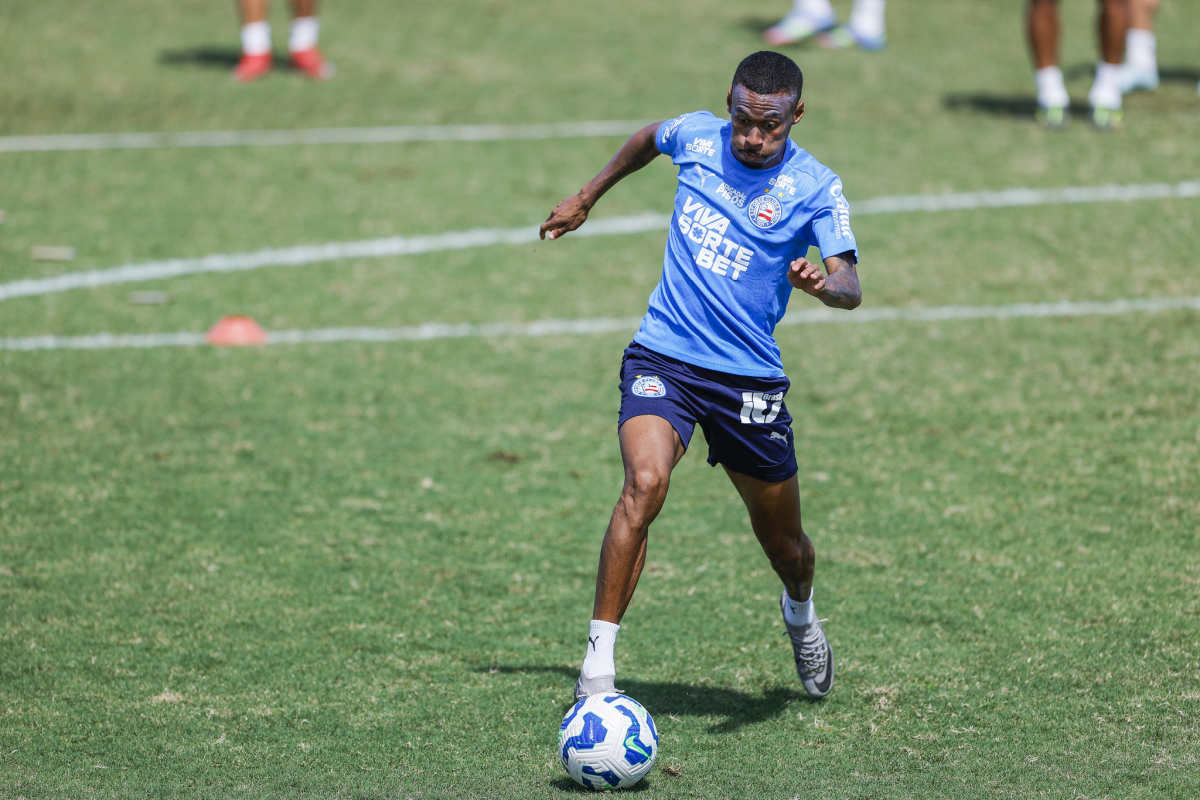 Reapresentação do Bahia inicia pré-temporada com quatro em transição