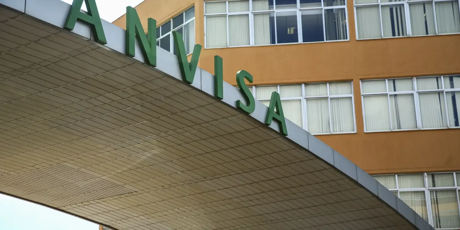 Anvisa recolhe lote de chá de camomila Água da Serra