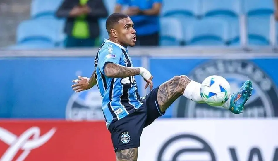Lucas Esteves acerta saída do Grêmio rumo ao Atlético San Luis