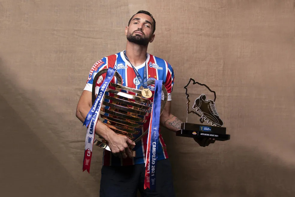 Gilberto acerta com Londrina para disputar Série B sob gestão de Bellintani