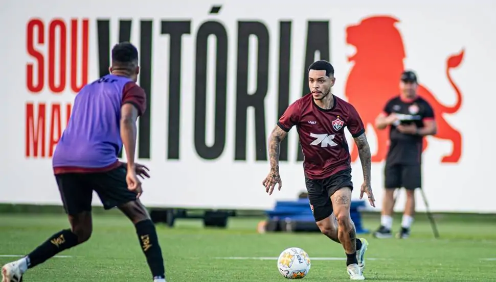 Escalação do Vitória contra o Palmeiras deve ser repetida