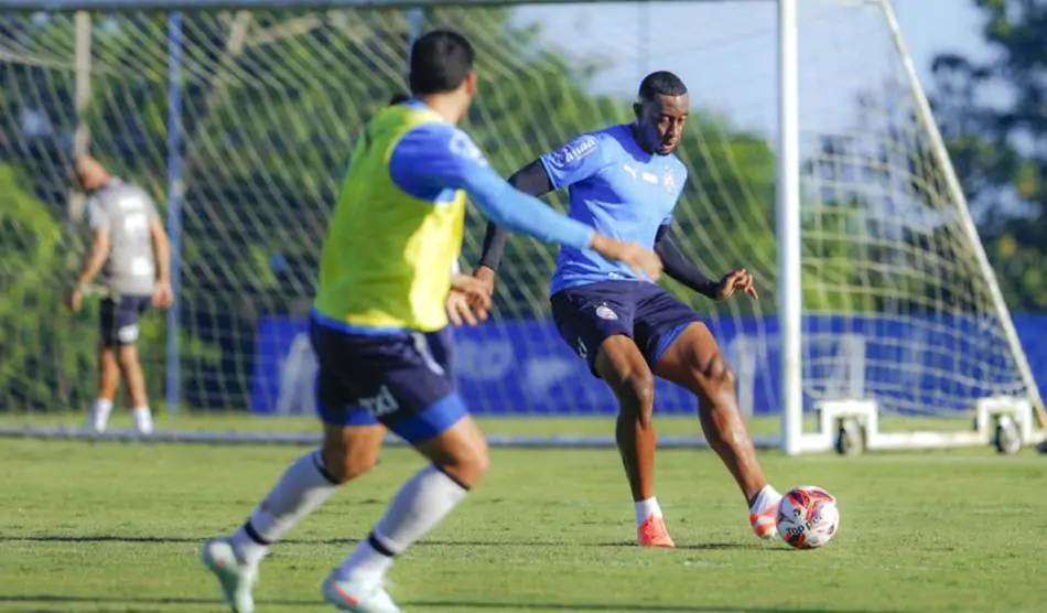 Bahia x Juazeirense: Tricolor faz último treino antes do Baianão