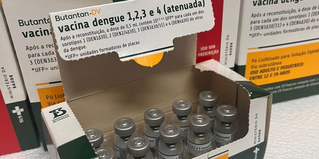 Vacina contra a dengue chega aos 92 municípios do Rio