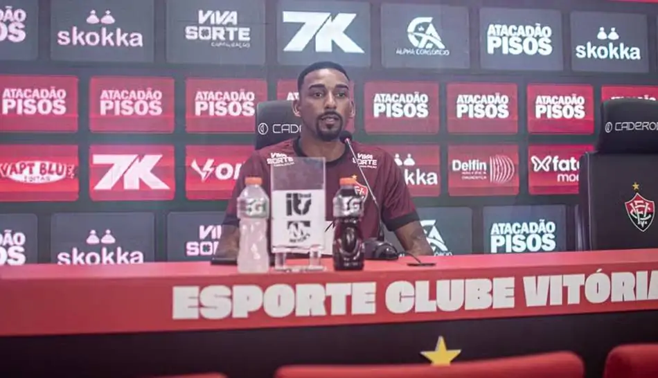 Vitória x Jacuipense: lateral prega respeito e cobra imposição no Barradão