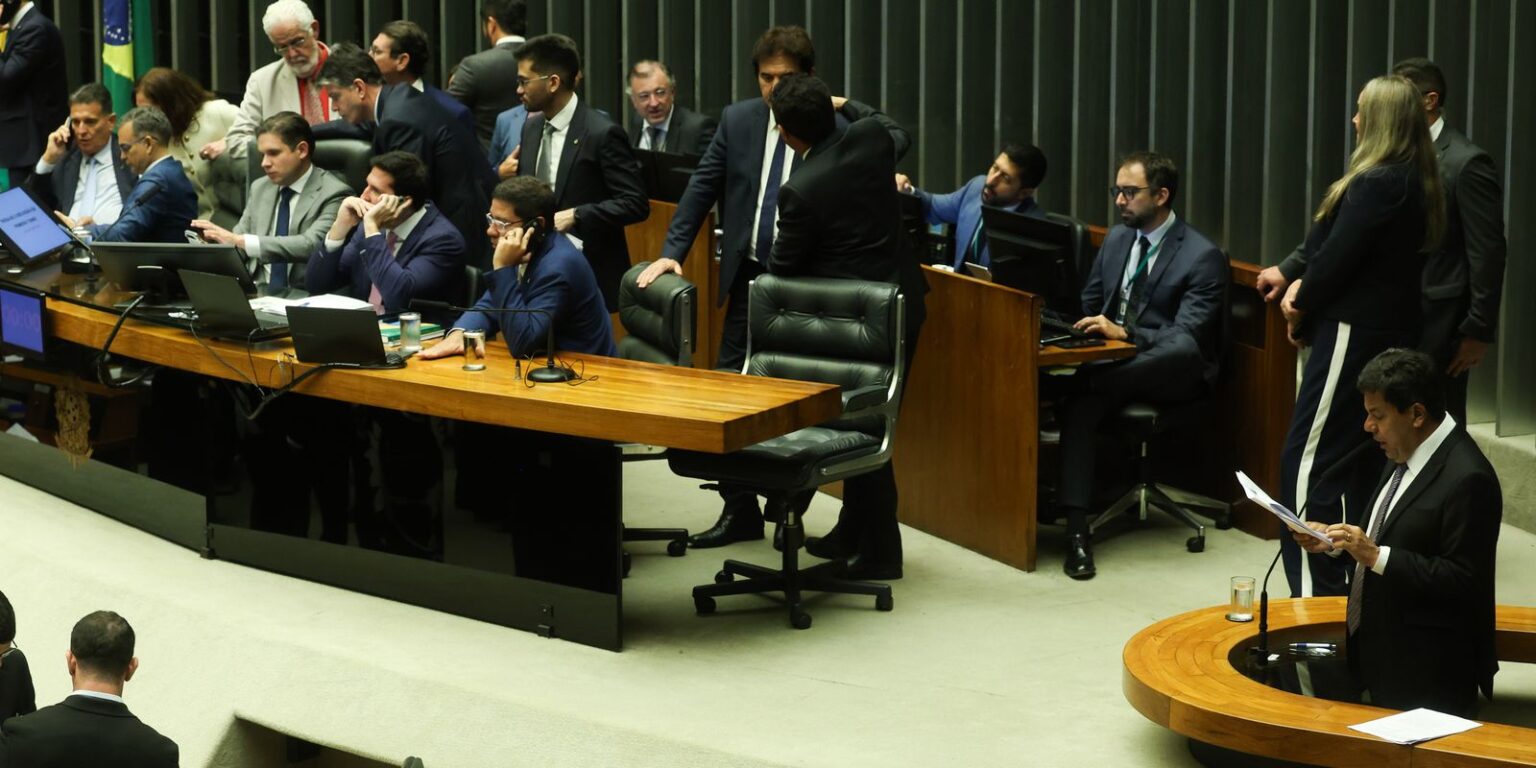 PEC da Segurança Pública é aprovada em 2º turno na Câmara