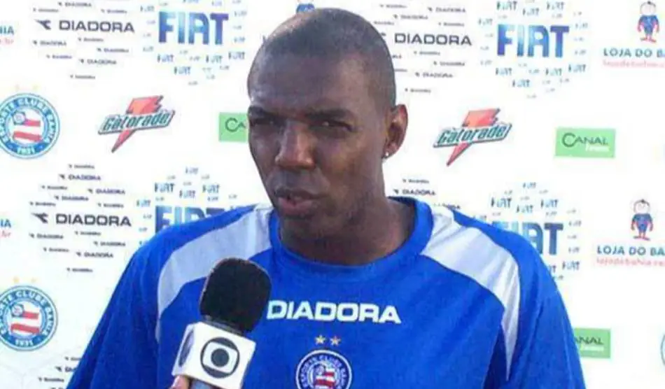 Ex-atacante do Bahia Reinaldo Aleluia morre aos 53 anos