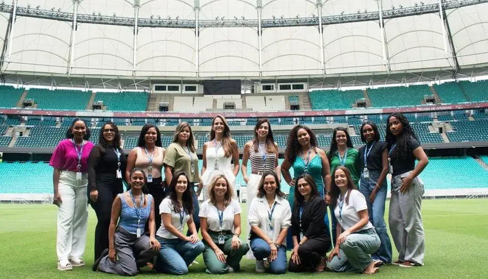 Liderança feminina na Arena Fonte Nova impulsiona legado rumo à Copa 2027