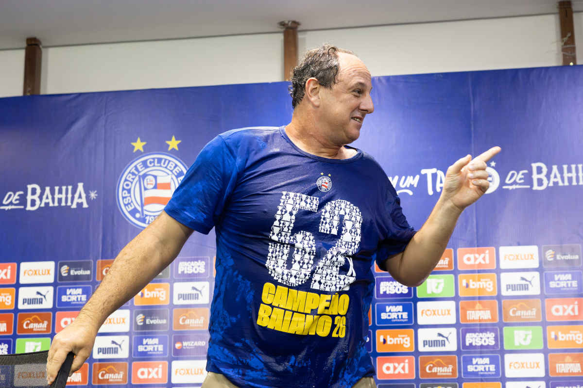 Rogério Ceni chega a 10 títulos e mira taça nacional pelo Bahia