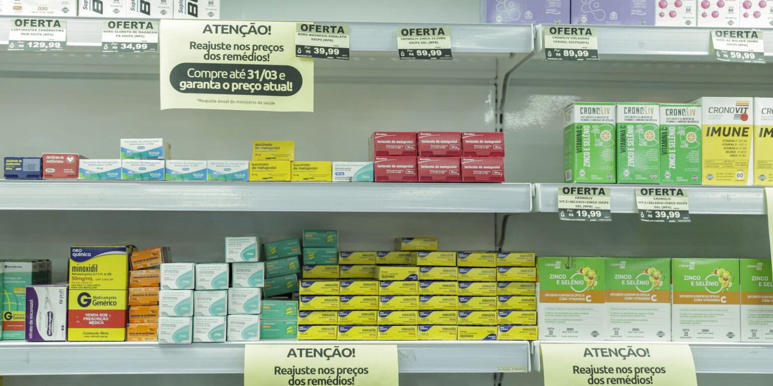 Supermercados podem vender medicamentos após nova lei