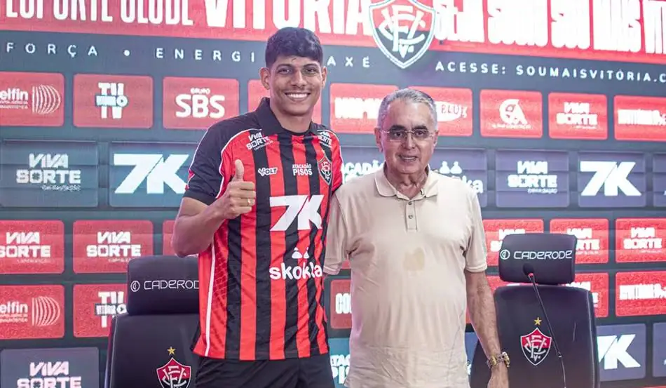 Vitória destaca potencial de crescimento de Zé Vitor e avalia compra