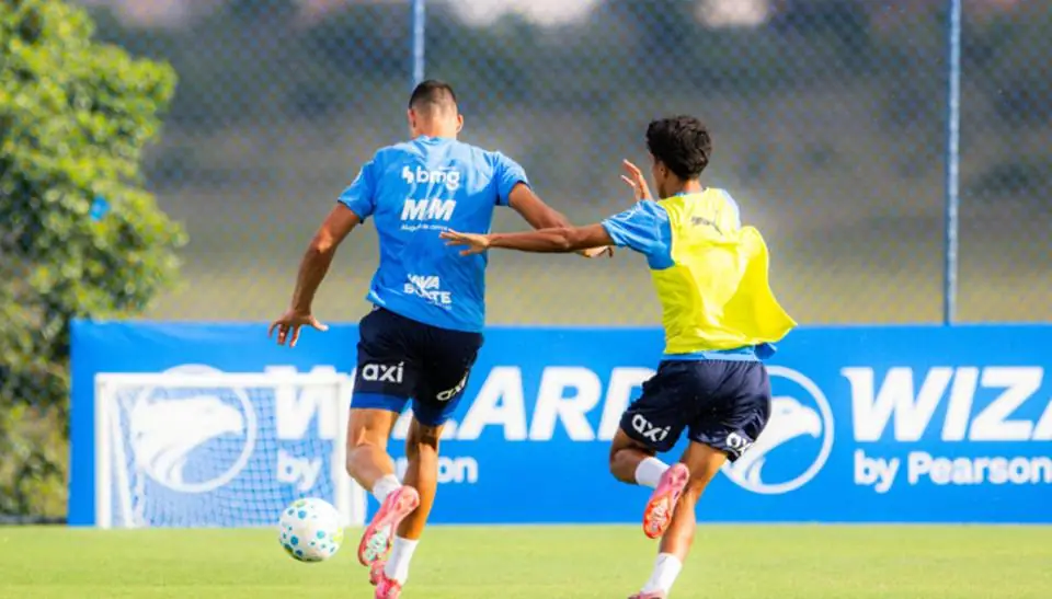 Bahia x Santos: elenco se reapresenta no CT sob protestos