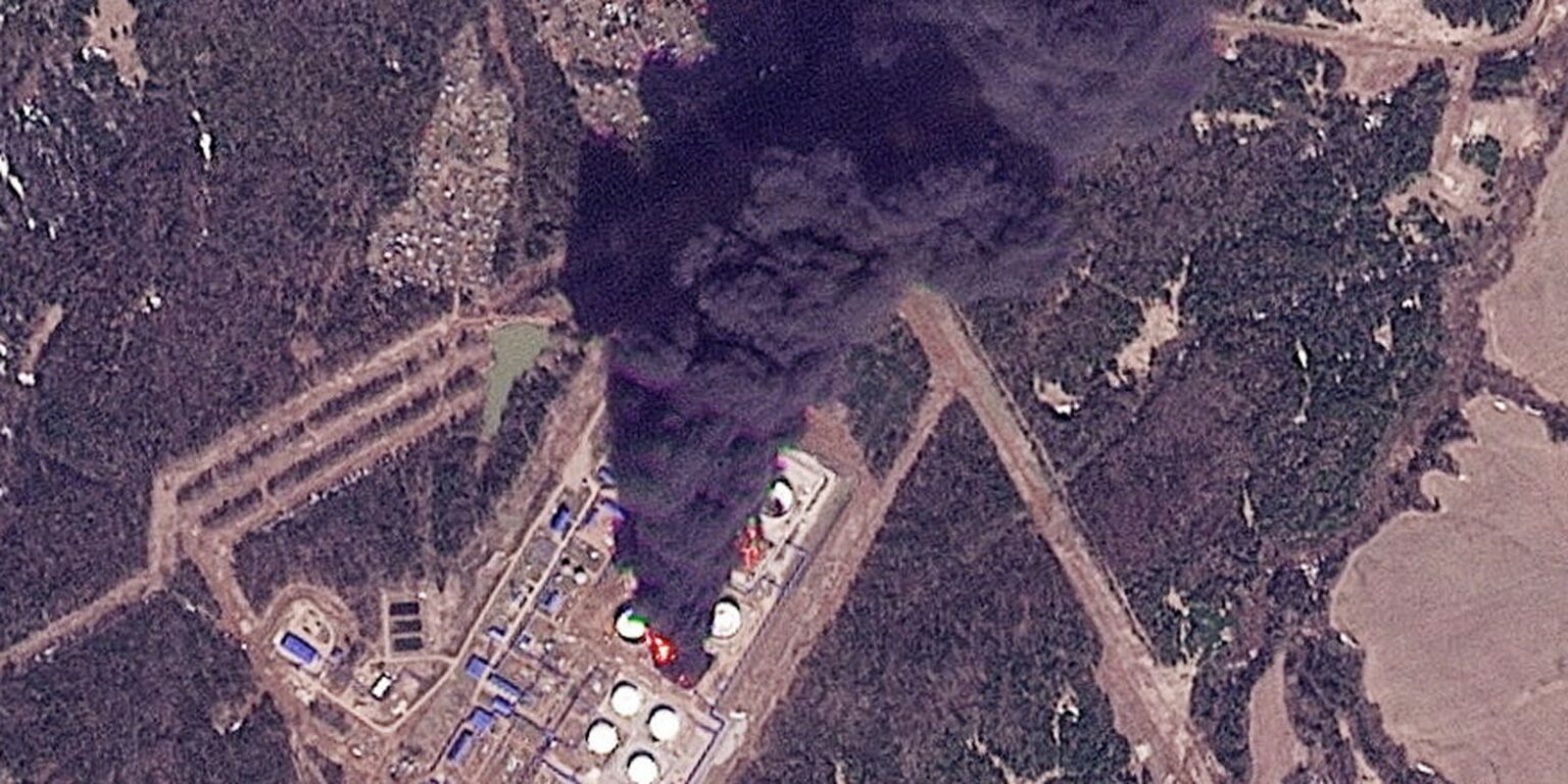 Drones ucranianos atingem refinaria da Lukoil na Rússia