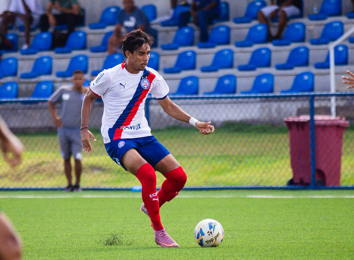 Bahia vence Flamengo no Sub-20 e sobe para 7º no Brasileirão