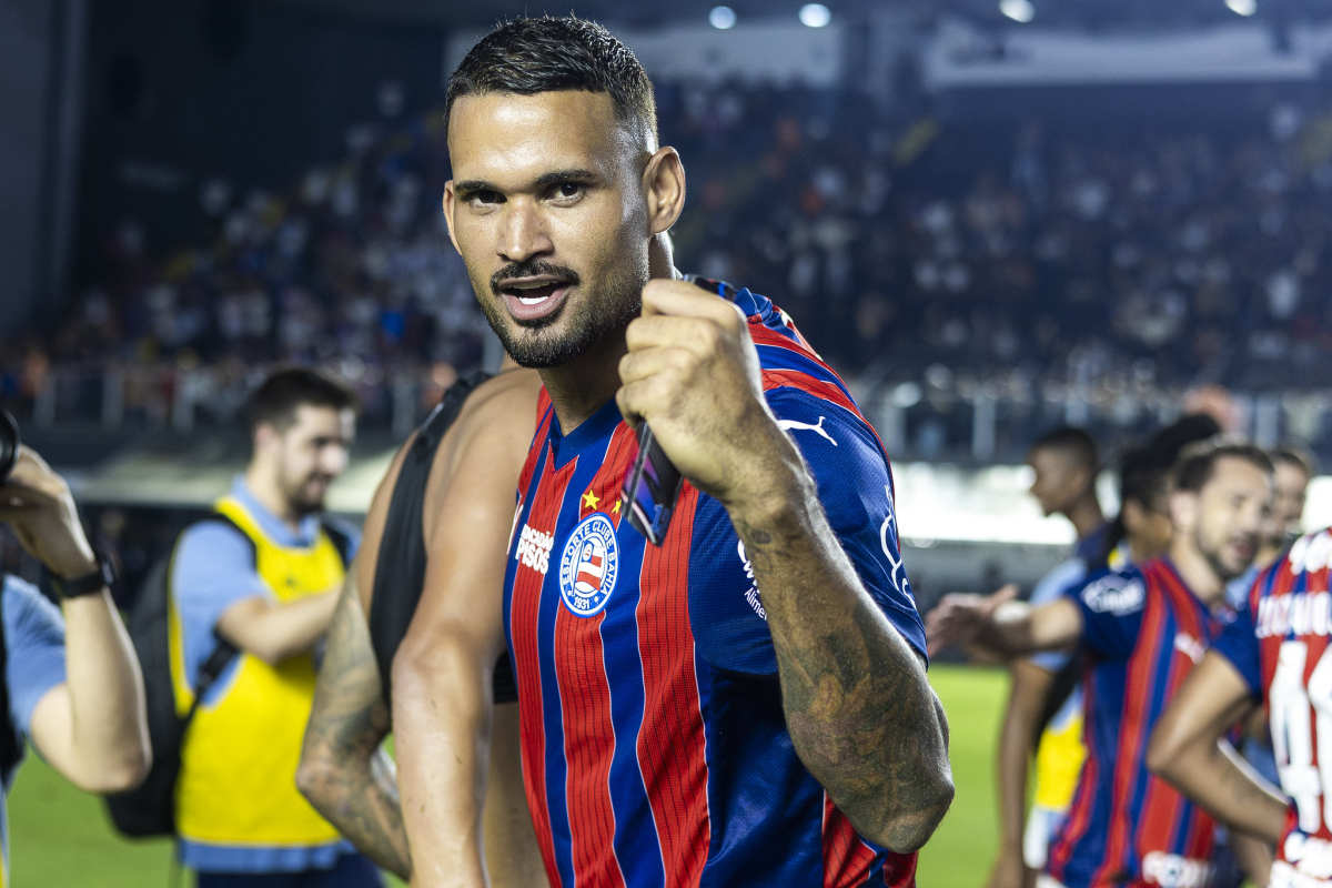 Willian José Bahia: artilheiro avalia trajetória e elogia Ceni