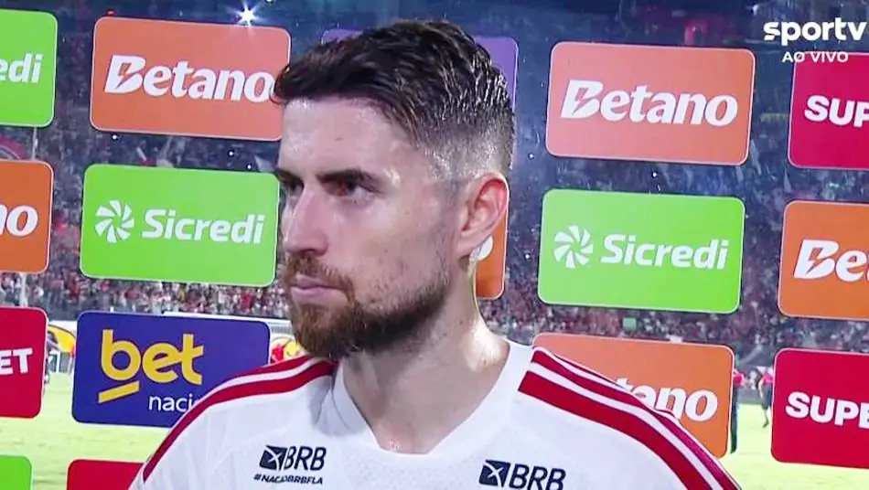 Jorginho lamenta erros do Flamengo após queda para o Vitória