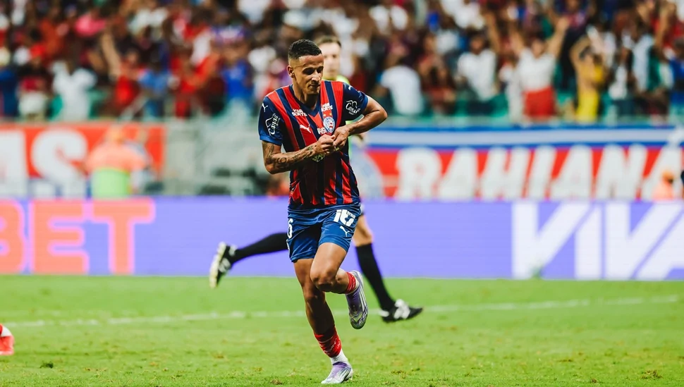 Luciano Juba na mira da Roma: Bahia pode negociar lateral por R$ 130 mi