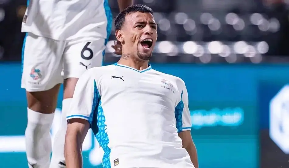 Lucho Rodríguez detalha ida à Arábia e ausência na Copa
