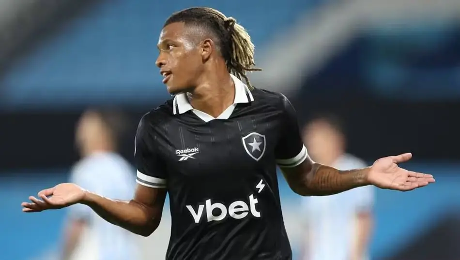 Botafogo tem desfalques contra o Bahia e define provável escalação