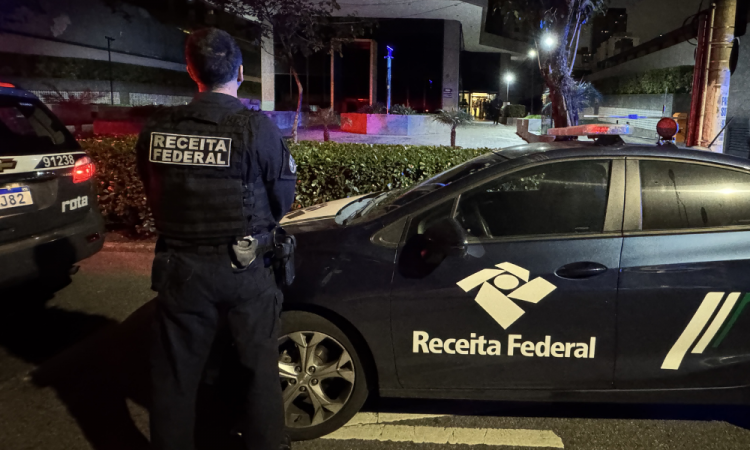 Operação Fluxo Oculto investiga fintechs e esquema do PCC no setor de combustíveis