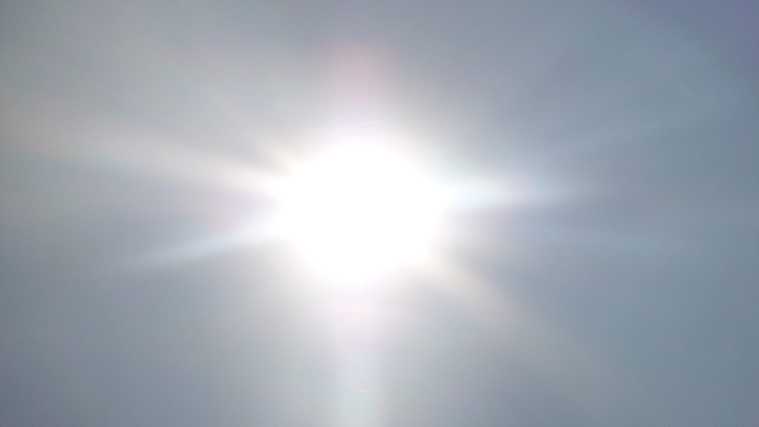 Clima esquenta: Centro-Oeste pode chegar a 38°C; chuva atinge Norte e Sudeste