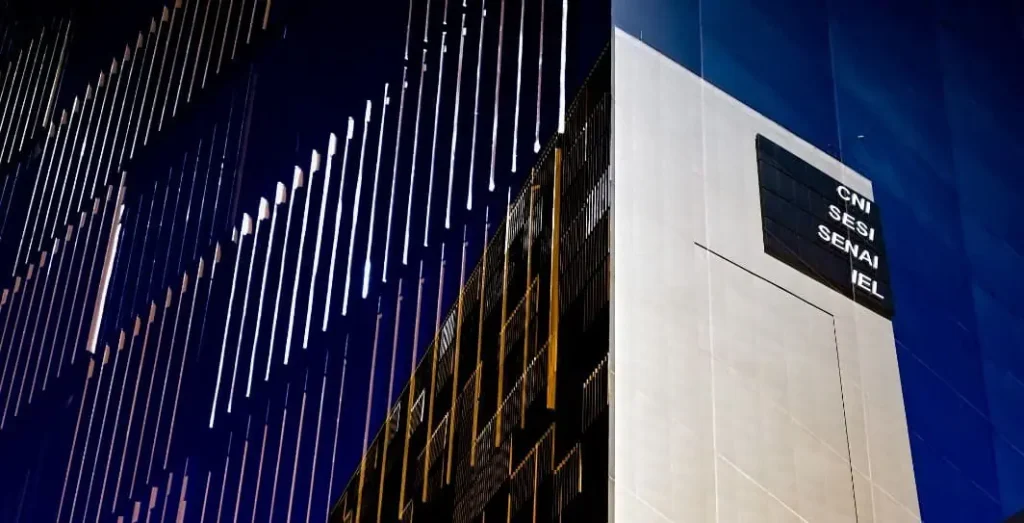 CNI: Custo Brasil drena R$1,7 tri/ano e exige reformas imediatas