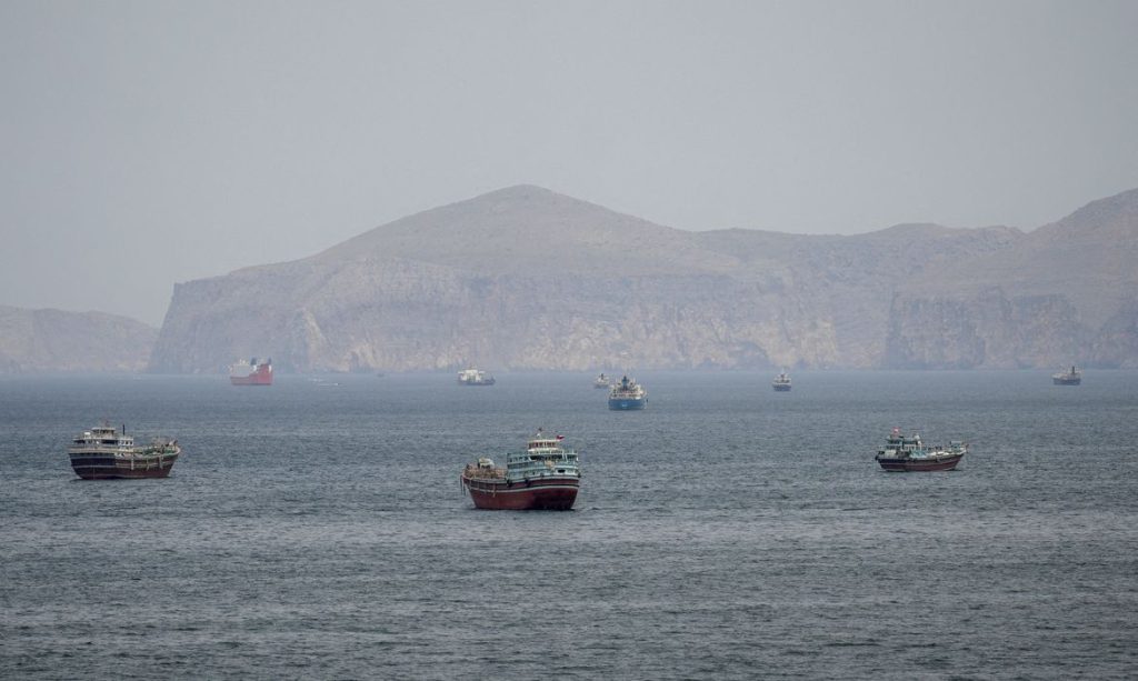 Conflito EUA-Irã pressiona inflação e pode elevar juros no Brasil