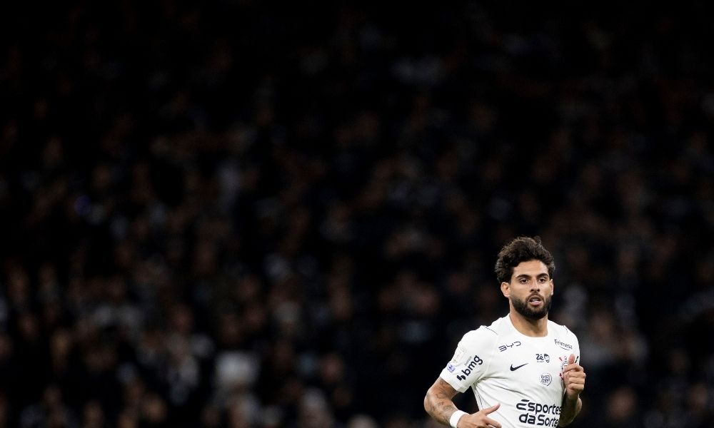 Corinthians empata em casa e preocupa após Yuri Alberto deixar o jogo