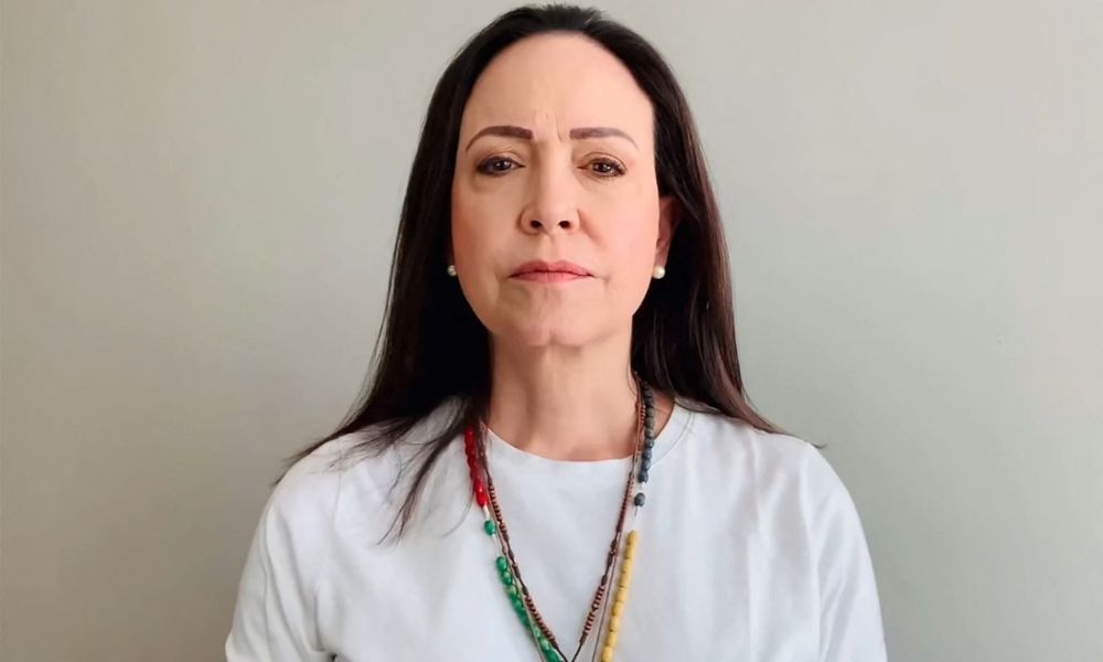 María Corina Machado rejeita diálogo com governo interino em agosto