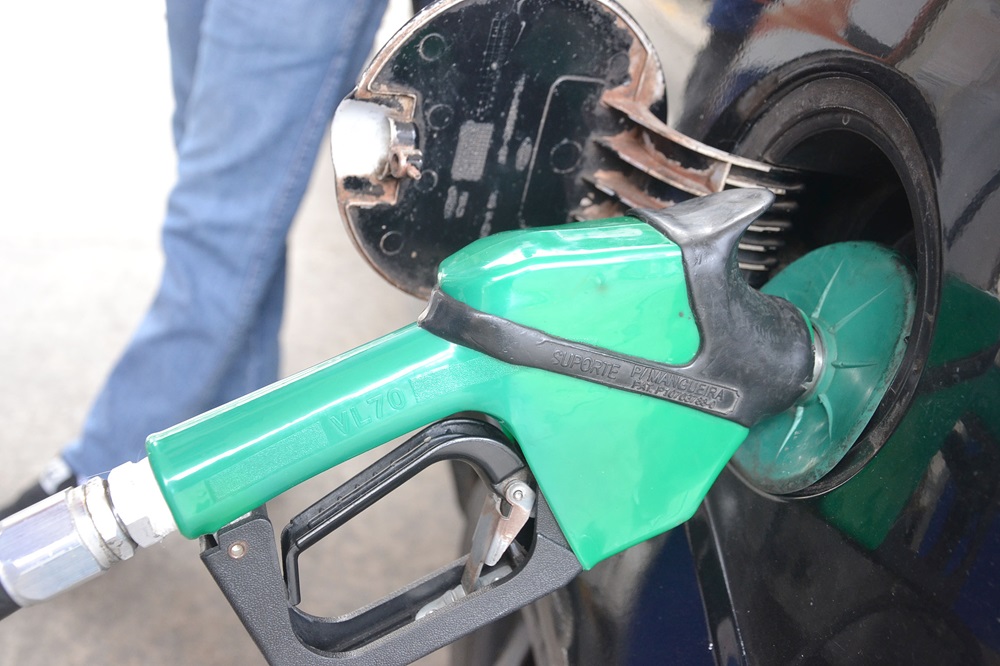 MPF aciona Justiça para impedir aumento do etanol na gasolina
