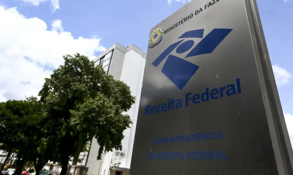 Receita libera consulta ao 3º lote do IR com R$4,61 bi