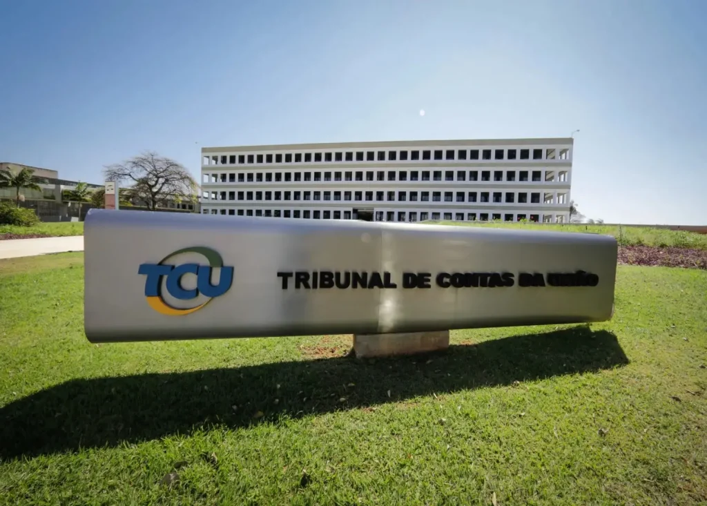 TCU propõe ao Congresso aumento de até 40% nas gratificações de servidores