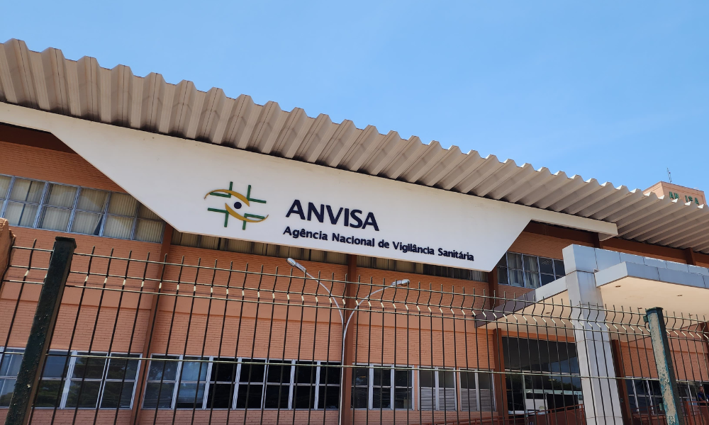 Anvisa libera entrega de remédios por iFood e Mercado Livre