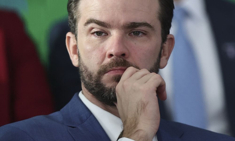 Durigan promete cortar juros e reduzir jornada de trabalho