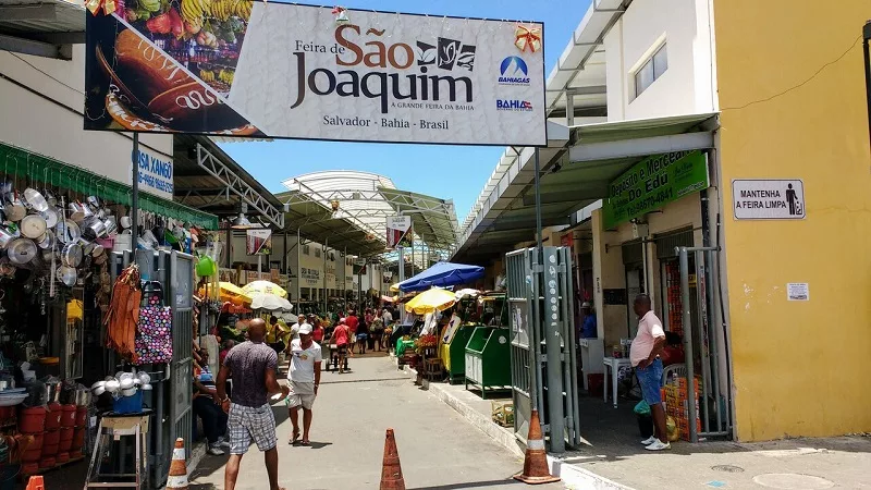 Feijoada gratuita e shows movimentam Festival na Feira de São Joaquim