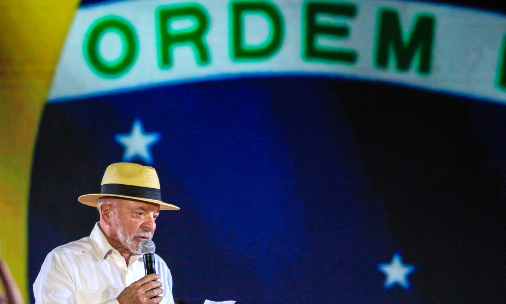 Lula oferece apoio à Colômbia após terremoto que deixou 111 mortos