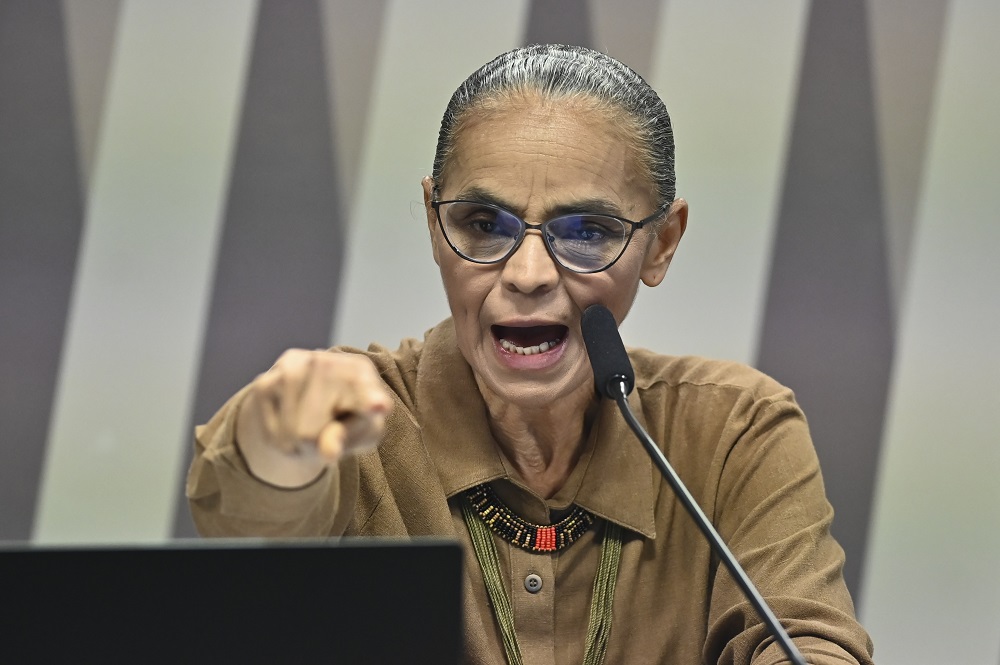 Marina prioriza mandato no Senado e evita retorno à Esplanada