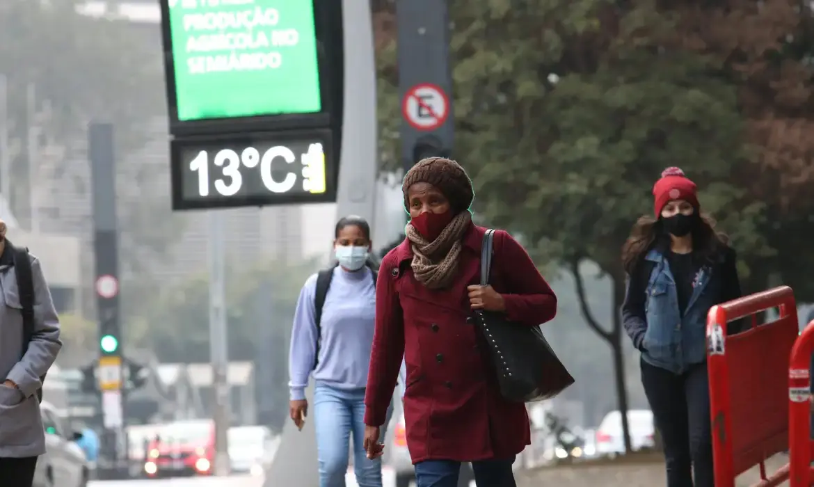 Massa polar avança e derruba temperaturas no Sudeste esta semana