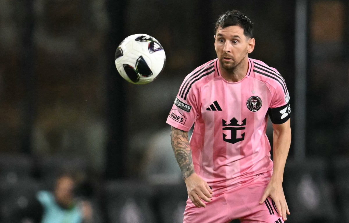 Messi lidera Inter Miami e garante vitória sobre San Luís (4-2)