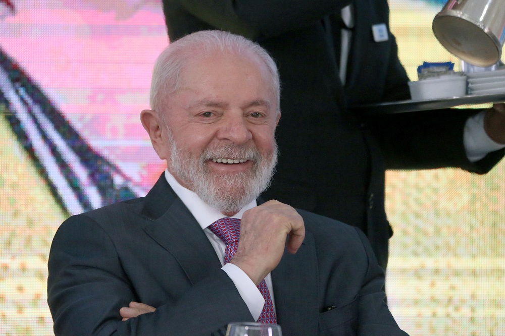 Sanderson pede à PGR investigação de discurso de Lula em Salvador